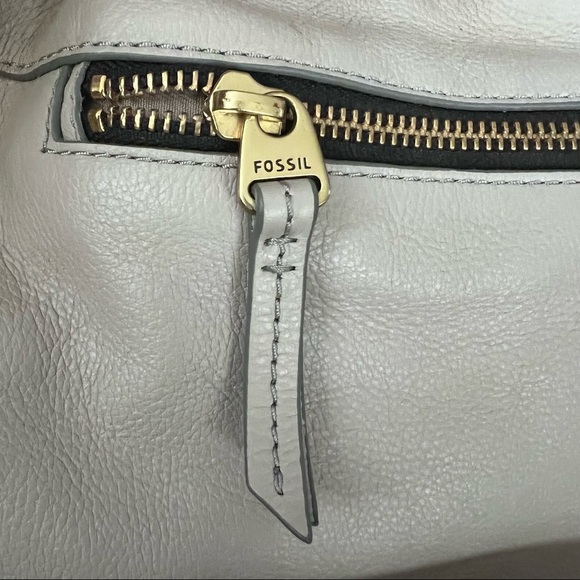 Unique Fossil women’s crossbody leather handbag good condition - Picture 9 of 11